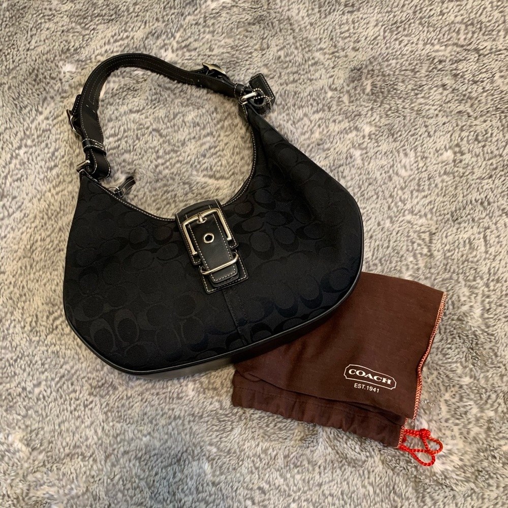Coach Signature Buckle Hobo